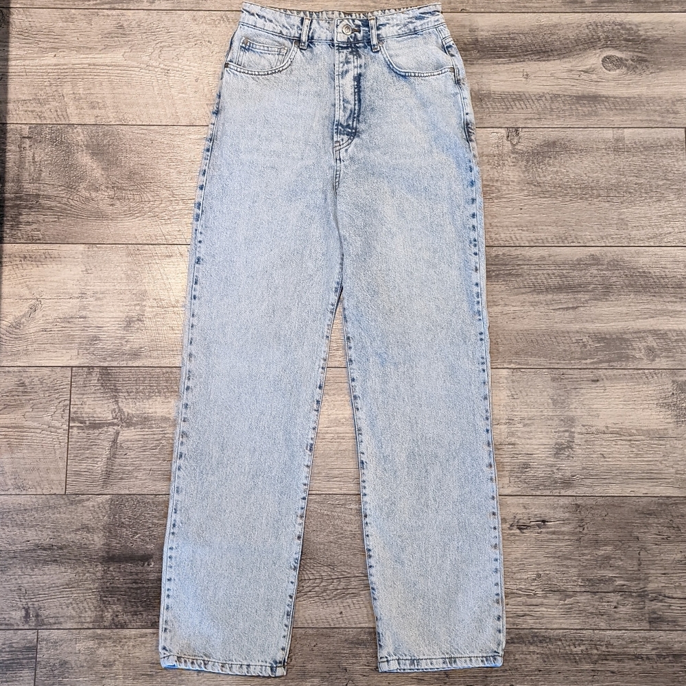 Nasty Gal Light Wash Straight Jeans